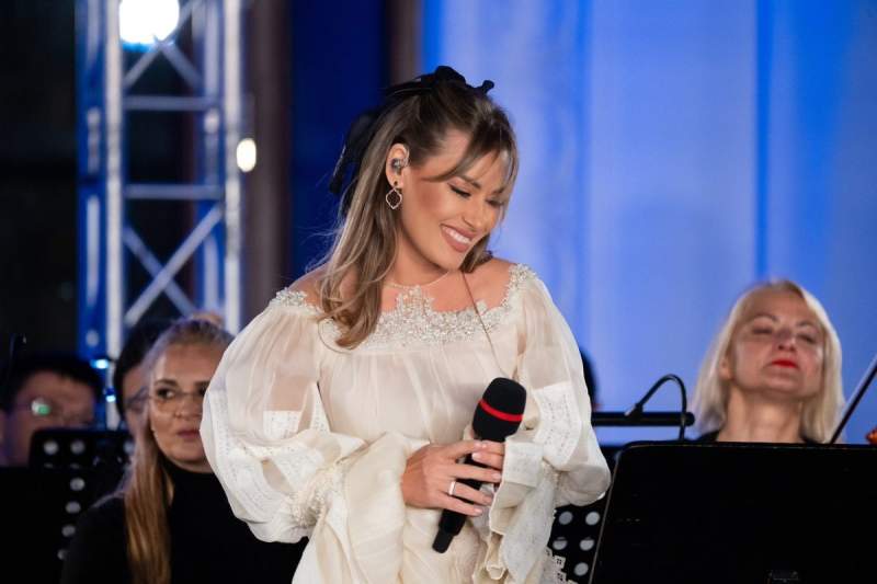 Irina Baianţ, concert Porto Canción la Bucureşti - Paginademedia.ro