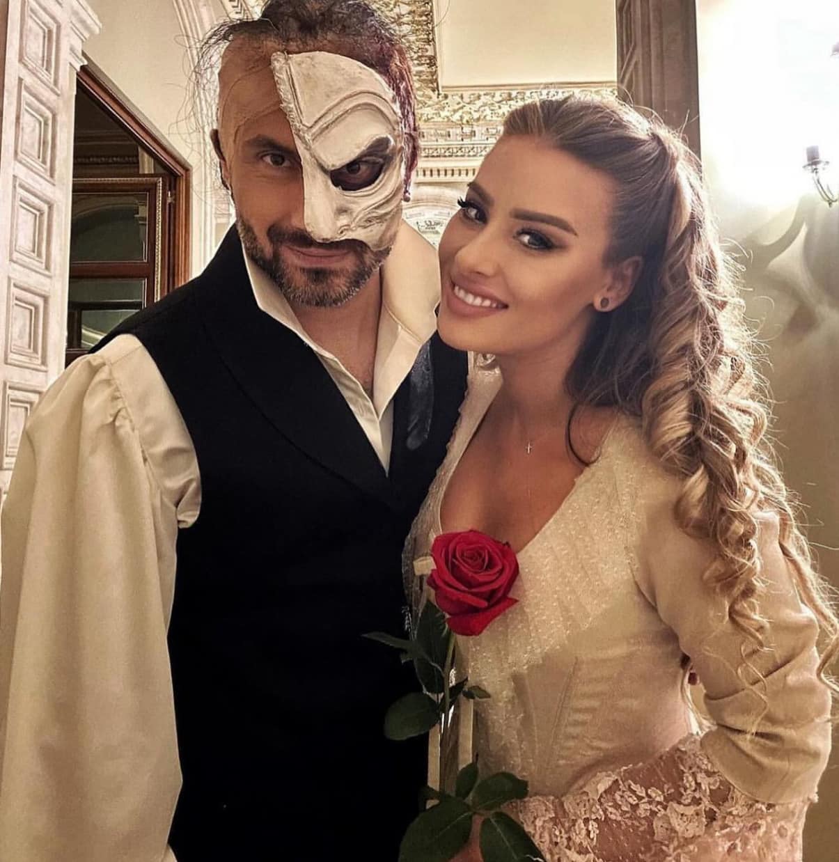 Comunicat de presa: Irina Baianț, un artist al excelenței, aduce Porto Canción la Teatrul de Vară „Mihai Eminescu” pe 29 iunie