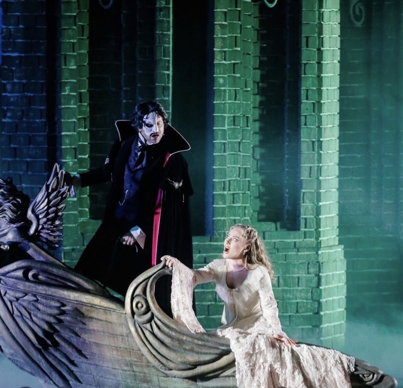 Eu, Christine Daae, intre 24 ianurie 2015 si astazi